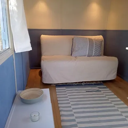 Apartment Rustige Relaxlocatie! Leuke Pipowagen 'hemels' Vlakbij Zutphen En Ijssel